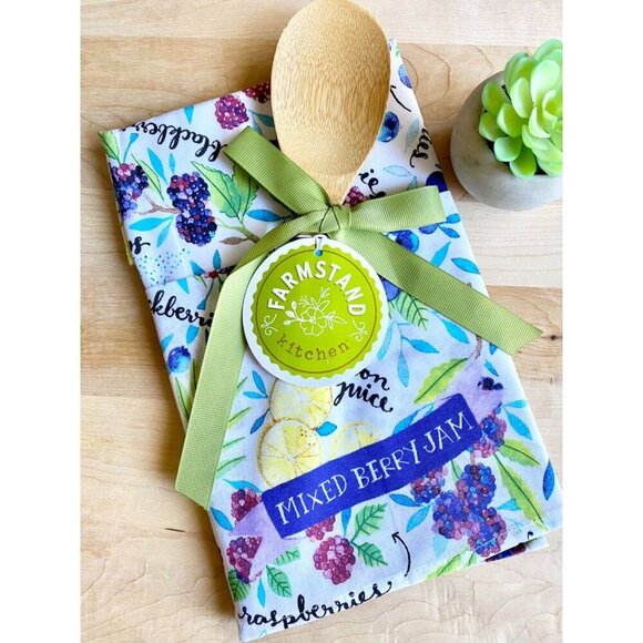 New Mixed Berry Jam Fruit Theme Wooden Spoon & Cotton Kitchen Towel Gift Set - Picture 1 of 6